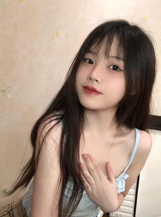 中部喵喵 164.C.20歲 年輕嬌小可愛.jpg